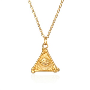 Collar Unisex de Moda con Ojo de Horus, Collar con Colgante de Ojo Triangular Chapado en Oro - Product Image 1