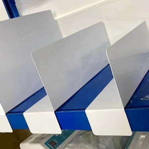 Diviseur d'entrepôt en maille PVC/métal / Séparateur de rayonnage / Cloison de rayonnage avec fente pour étiquette pour entrepôt d'épicerie, pharmacie, entrepôt de jouets - Product Image 1