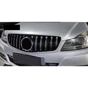 ชุดแต่งกระจังหน้ารถยนต์ สำหรับ Mercedes Benz C-Class W204 GT ปี 2009-2014 - Product Image 3