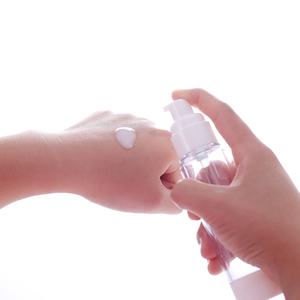 Botella de Plástico AS Vacía con Bomba Airless de 15 ml para Cuidado de la Piel, Botella de Spray Airless Transparente Portátil para Viajes, Envase para Lociones y Emulsiones - Product Image 5