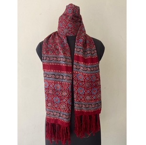 กระเป๋าผ้านิ่มพิมพ์ลาย ajrakh สำหรับผู้หญิงลายพิมพ์งานฝีมือสวยงามซักได้ - Product Image 2