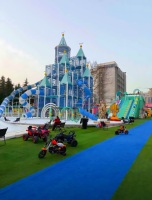 Parc d'attractions extérieur, aire de jeux en plastique personnalisée, écologique, durable, équipement de haute qualité avec service de conception 3D gratuit