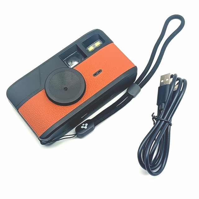 Retro Digital Camera Free Screen 8MP Fixed Lens 28mm Image Stabilized USB Rechargeable Compact Photo Screenless Flash TF Card