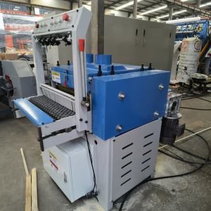 Sierra de mesa eléctrica de alta precisión con cinta de corte y múltiples cuchillas circulares para madera - Product Image 4