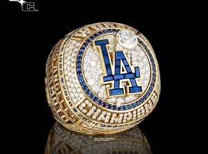 แหวนแชมป์เบสบอลลอสแอนเจลิส ดอดเจอร์ส ปี 2025 ของที่ระลึกสำหรับแฟนคลับ ขายตรงจากผู้ผลิต - Product Image 4