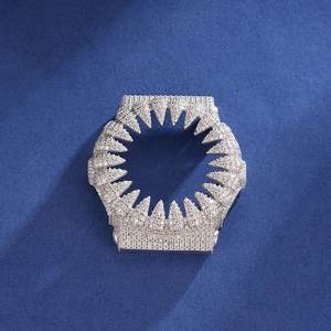 मोइससानाइट वॉच केस में 925 सिल्वर ग्शॉक मोइससानाइट बेज़ेल बनाम मोइससानाइट डायमंड GA-100 क्लैव - Product Image 4