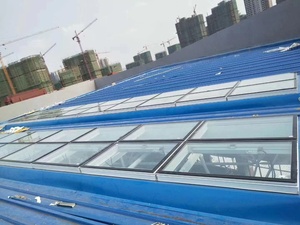 <span class=keywords><strong>Toit</strong></span> ouvrant électrique <span class=keywords><strong>universel</strong></span> en alliage d'aluminium pour atelier d'usine avec éclairage et ventilation - Product Image 3