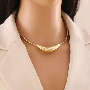 Wasserdichter Edelstahl Beliebte Choker Light Halskette Frauen Statement Metal Trendy Fashion 2024 Schmuck