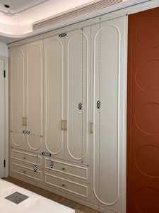 Armoire moderne sur mesure avec combinaison de styles en panneaux de fibres à densité moyenne pour la maison, l'hôtel, la villa - Product Image 5