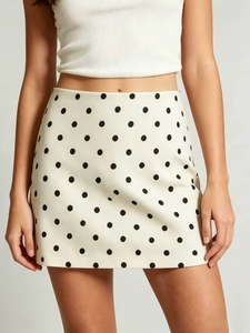 Vestido de talla grande con lunares blancos, falda estilo dulce chica, falda pantalón corta de poliéster sin planchar, línea A, que favorece la figura, para mujer, verano 2026 - Product Image 1