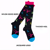 Chaussettes de compression personnalisées 20-30 Mmhg pour la course à pied au genou pour la vie quotidienne