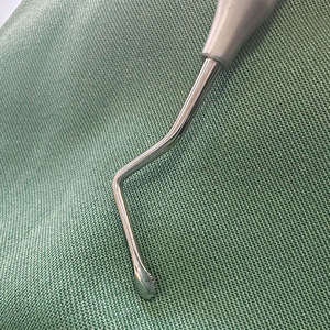 Spatule d'excavatrice en acier avec poignée de cuillère dentaire Accessoire de remplissage réparateur de nettoyage manuel des dents pour équipement de thérapie orale - Product Image 3