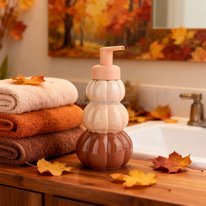Distributeur de savon liquide en forme de citrouille - Pompe à savon liquide sur le thème de l'<span class=keywords><strong>automne</strong></span> et d'Halloween, décoration de salle de bain au look céramique mignon - Product Image 4