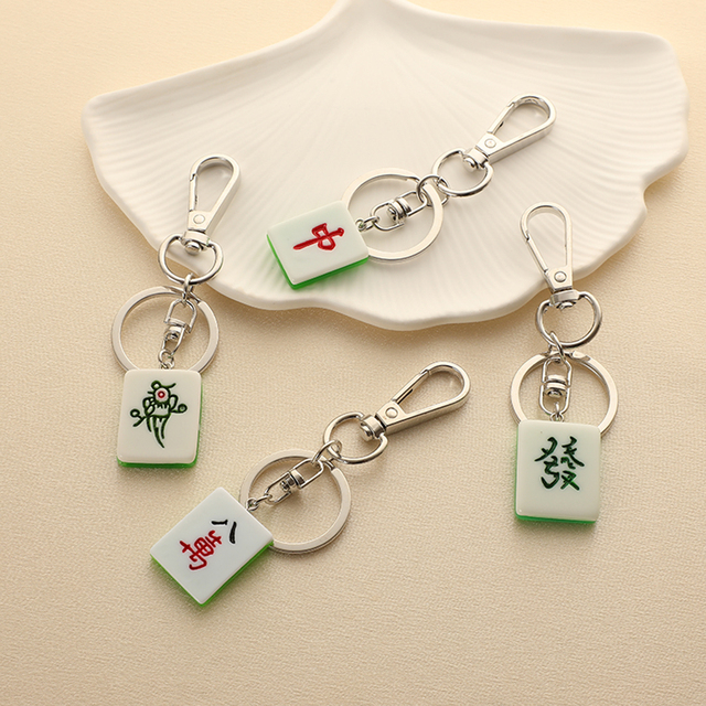 Hotsale Keychain Bling Metal Crystal Keychain Resin Key Chains Cute Keyring Woman Bag Pendant Mahjong Keychain