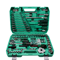 Kit d'outils de réparation automobile robuste de 121 pièces avec mallette en plastique, cliquet à tête flexible, douilles profondes et courtes, clé pour bougies et filtres à huile