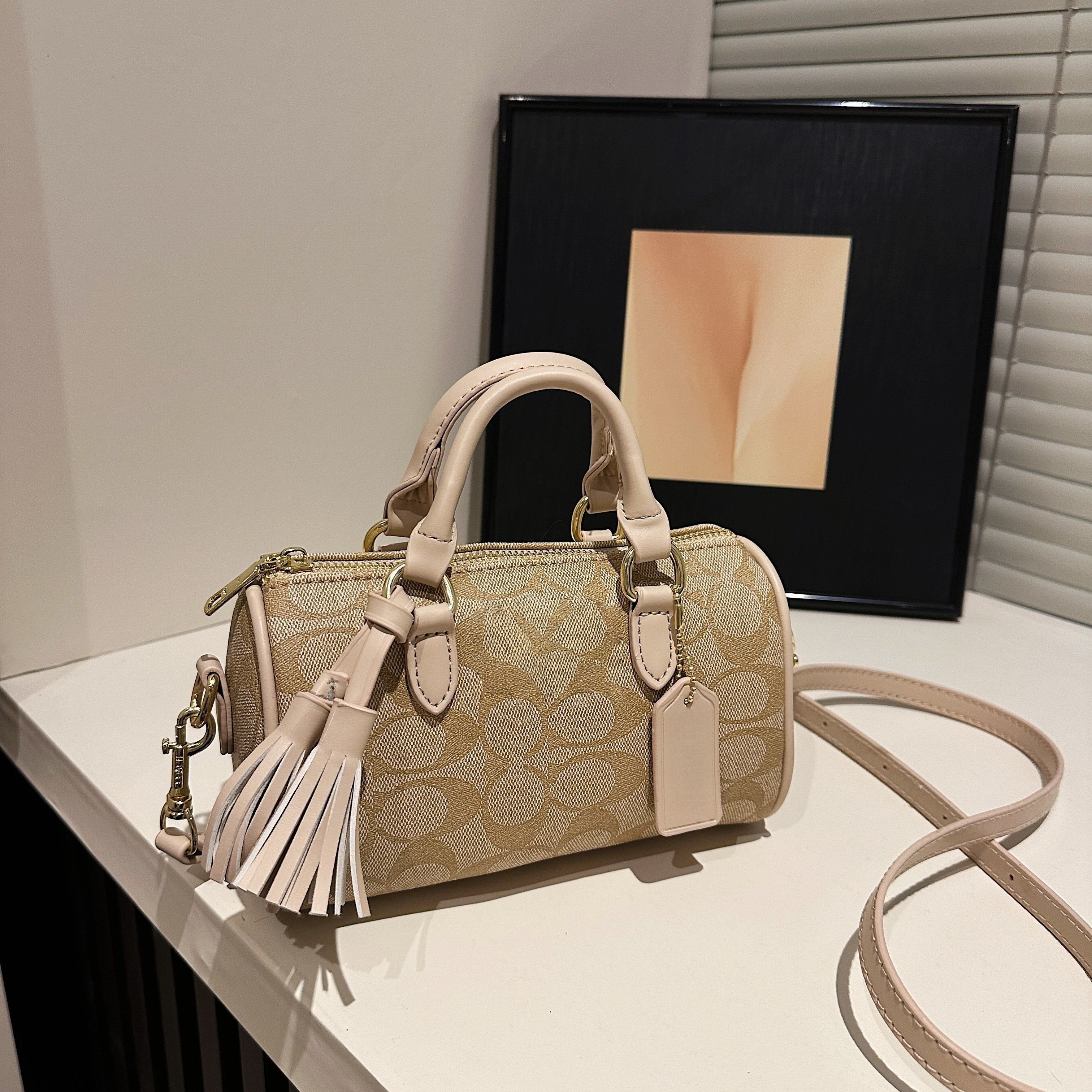 Coach Bag in China Wholesale Luxury Women's Handbags