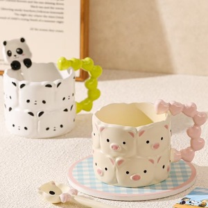 Cartoon Animal Hand bemalte Keramik schale mit Löffel und Liebes griff für Mädchen Niedliche Tasse Einzel becher für Büro trinken - Product Image 1