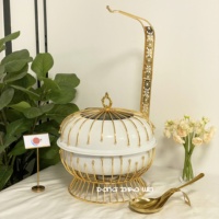 Chauffe-Plats de Luxe Style Arabe Royal 8L pour Hôtels, Plats de Service pour Traiteur, Réchauds Blancs Dorés pour Mariages et Buffets