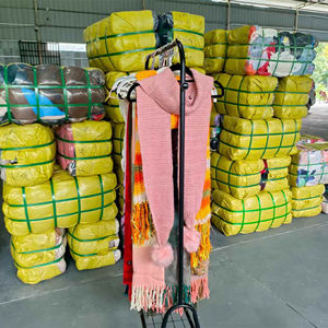 Assortiment de foulards d'hiver d'occasion PJ02, foulards en <span class=keywords><strong>laine</strong></span> mélangée et en coton tricotés pour diverses tenues et occasions - Product Image 2