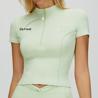 Veste de sport zippée intégrale à manches courtes en nylon pour femme, idéale pour la course, la gym, l'entraînement et le yoga