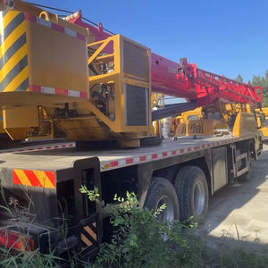 Grúa de Camión Usada Original Sanyy/X-C-M-G/ZOOMLION Modelo STC250, Grúa de Brazo de Cinco Secciones, Segunda Mano, Fabricación China - Product Image 1