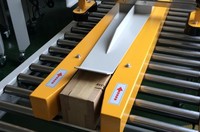 Machine à sceller les caisses de carton à rabats automatiques
