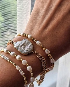 Bracelet extensible élégant en pierres naturelles avec perle baroque d'eau douce naturelle pour femmes, bijoux hypoallergéniques - Product Image 4