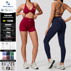 Conjunto de Yoga de 2 Piezas para Mujer, Talla Grande, Ligero e Impermeable, con Sujetador Deportivo Cruzado y Pantalones Cortos de Cintura Alta, Ropa Deportiva - Product Image 1