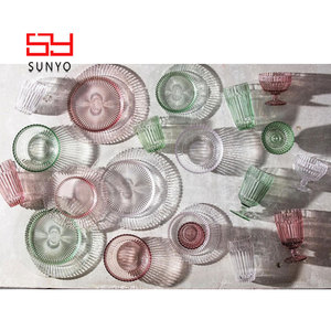 SUNYO Ensemble de 4 assiettes à salade de 8,5 pouces <span class=keywords><strong>en</strong></span> <span class=keywords><strong>verre</strong></span> <span class=keywords><strong>bleu</strong></span> bleuet Assiettes de présentation Assiettes de mariage Services de table - Product Image 6