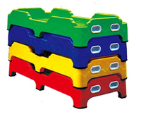 Meubles de maternelle modernes en bois massif, lit pour enfant, lit de dortoir, lit confortable pour les enfants de la garderie, berceaux pour bébés