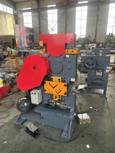 Venta Directa de Fábrica, Máquina Multifuncional para Trabajar Hierro, Equipo de Punzonado y Corte con Certificación CE - Product Image 1