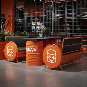 ชุดโต๊ะและเก้าอี้เหล็กสไตล์อินดัสเทรียลสำหรับบาร์ดนตรี <span class=keywords><strong>ร้าน</strong></span><span class=keywords><strong>อาหาร</strong></span> <span class=keywords><strong>ร้าน</strong></span>น้ำชา และธีมถังน้ำมัน - Product Image 4