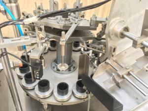 Bouchons <span class=keywords><strong>de</strong></span> presse 9 pouces Joint <span class=keywords><strong>de</strong></span> tambour d'impression <span class=keywords><strong>de</strong></span> natation Bouchon d'étanchéité en silicone Machine <span class=keywords><strong>de</strong></span> remplissage <span class=keywords><strong>de</strong></span> bouteilles en plastique à capsulage automatique - Product Image 5