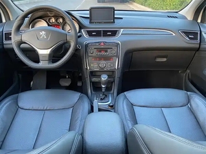 Dongfeng <span class=keywords><strong>Peugeot</strong></span> <span class=keywords><strong>308</strong></span> 5 places de 2014, fabriqué en Chine, avec transmission automatique, <span class=keywords><strong>essence</strong></span> - Product Image 2