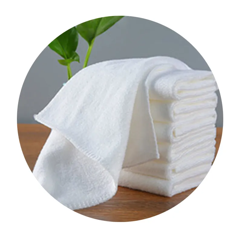 Hotel available White towel  non-shedding  microfiber material  size 30 * 30cm can be customized