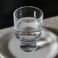 Hoogwaardig sodakalkglas fruitdrank- en waterglas, hoge ijsbeker, huishoudelijke dessert- en koffiebeker, steelloze kelk