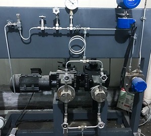 Machine de panneau de mousse de XPS pour la fabrication de panneau isolant noyau de traitement en plastique de polystyrène/PS tel PLC de boîte de vitesse de moteur de moteur - Product Image 5