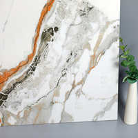 Dalle de carrelage en pierre frittée de porcelaine effet marbre Calacatta blanc veines dorées de haute qualité 600x1200mm