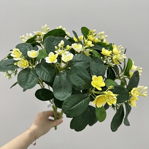 Cesta de Flores Artificiales Meng Jie, Naranja y Amarillo, de Poliéster, Decoración para Escritorio, Suelo y Pared - Product Image 2