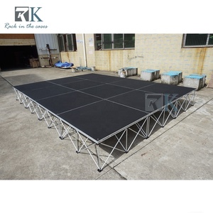 Plateforme modulaire en bois contreplaqué de 30 mm pour scène événementielle, installation par clés hexagonales - Product Image 3
