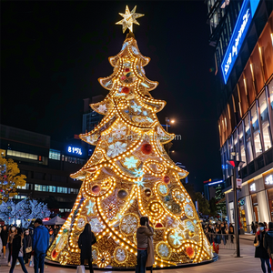 <span class=keywords><strong>Alberi</strong></span> artificiali a forma di paesaggio all'aperto Pre-illuminati a LED in PVC di grandi dimensioni da 10 a 48 metri - Product Image 5