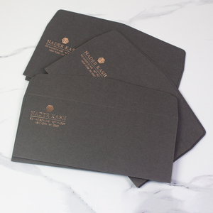 Enveloppe professionnelle personnalisée haut de gamme en papier texturé avec logo en feuille d'or rose, finition mate, pour bijoux, cadeaux et invitations - Product Image 2