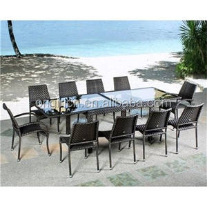 Ensemble de table à manger extensible et de chaises empilables en rotin pour bureau, moderne, multifonctionnel et économique, 10 places - Product Image 1