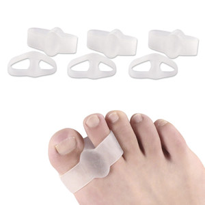 Semelle intérieure 99 séparateurs de petits orteils à deux trous séparateurs de <span class=keywords><strong>redresseur</strong></span> d'orteils doux SEBS Oem Odm Correction personnalisée - Product Image 2