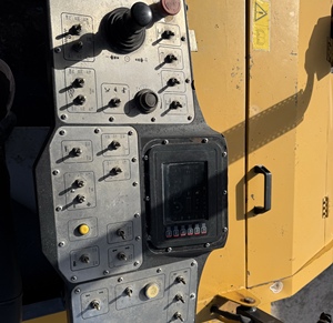 آلة رصف الطرق SAP60C-6 عالية القدرة من كامنز لعام 2021، آلة رصف الأسفلت والخرسانة بعرض 6 أمتار مع ملحقات رصف الأسمنت المستعملة - Product Image 5