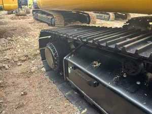 Mini pelle d'occasion originale japonaise 330D2/320D2 90% neuve avec poids en fonctionnement de 35 tonnes Moteur Cummins/Doosan et pompe Kawasaki - Product Image 3