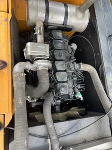 Excavadora Hyundai R220 Usada en Venta, Excelente Estado, Motor Cummins, Bomba de 22 Toneladas - Product Image 6