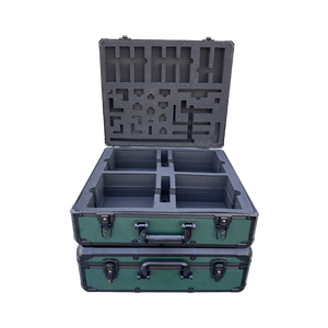 Boîte de rangement en plastique personnalisée pour galerie de toit - Boîte de rangement pour instruments et outils électroniques - Product Image 1