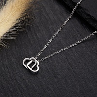 Dulce serie de diseño de moda para mujer, collar con colgante de corazón doble de acero inoxidable que no se desvanece, oro rosa o oro o rodio