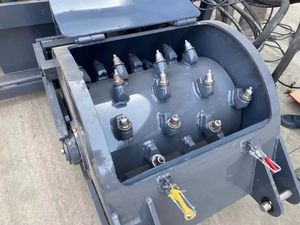 Venta de Fábrica MONDE: Niveladora de Carreteras para Minicargadora - Product Image 2